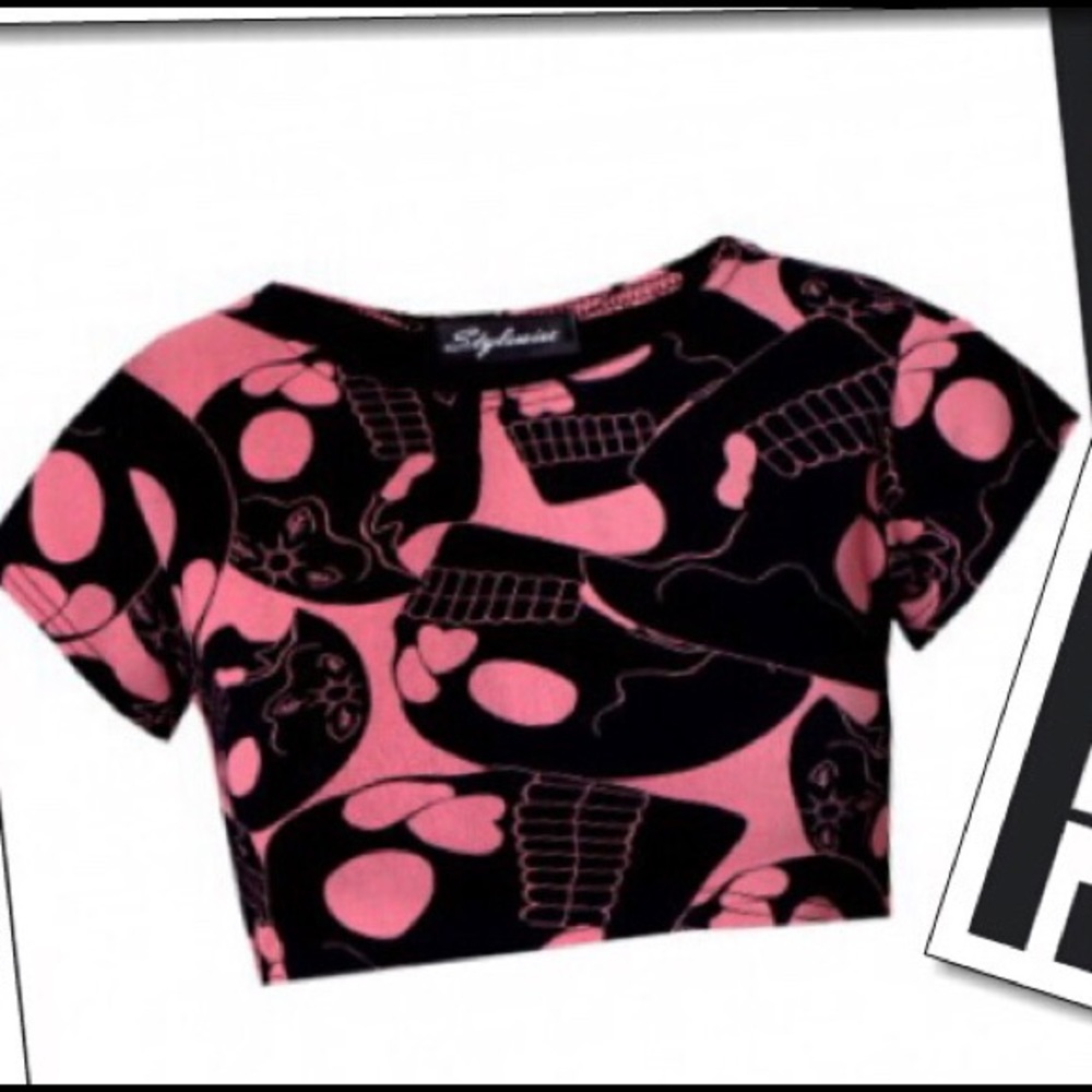 Womens pink or tan skull head crop top tee